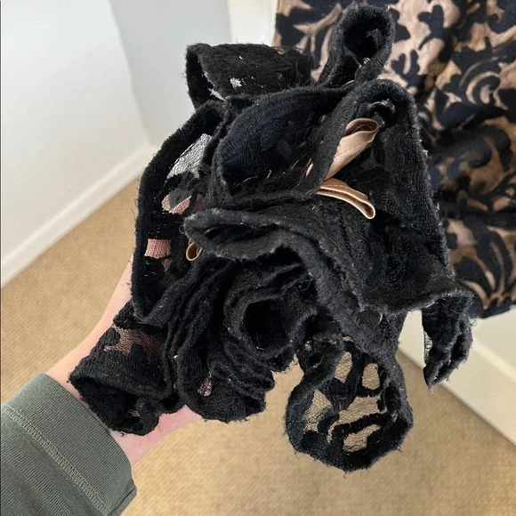 Tadashi Shoji Textured Lace Mermaid Gown black nude illusion size 8 - Picture 6 of 12